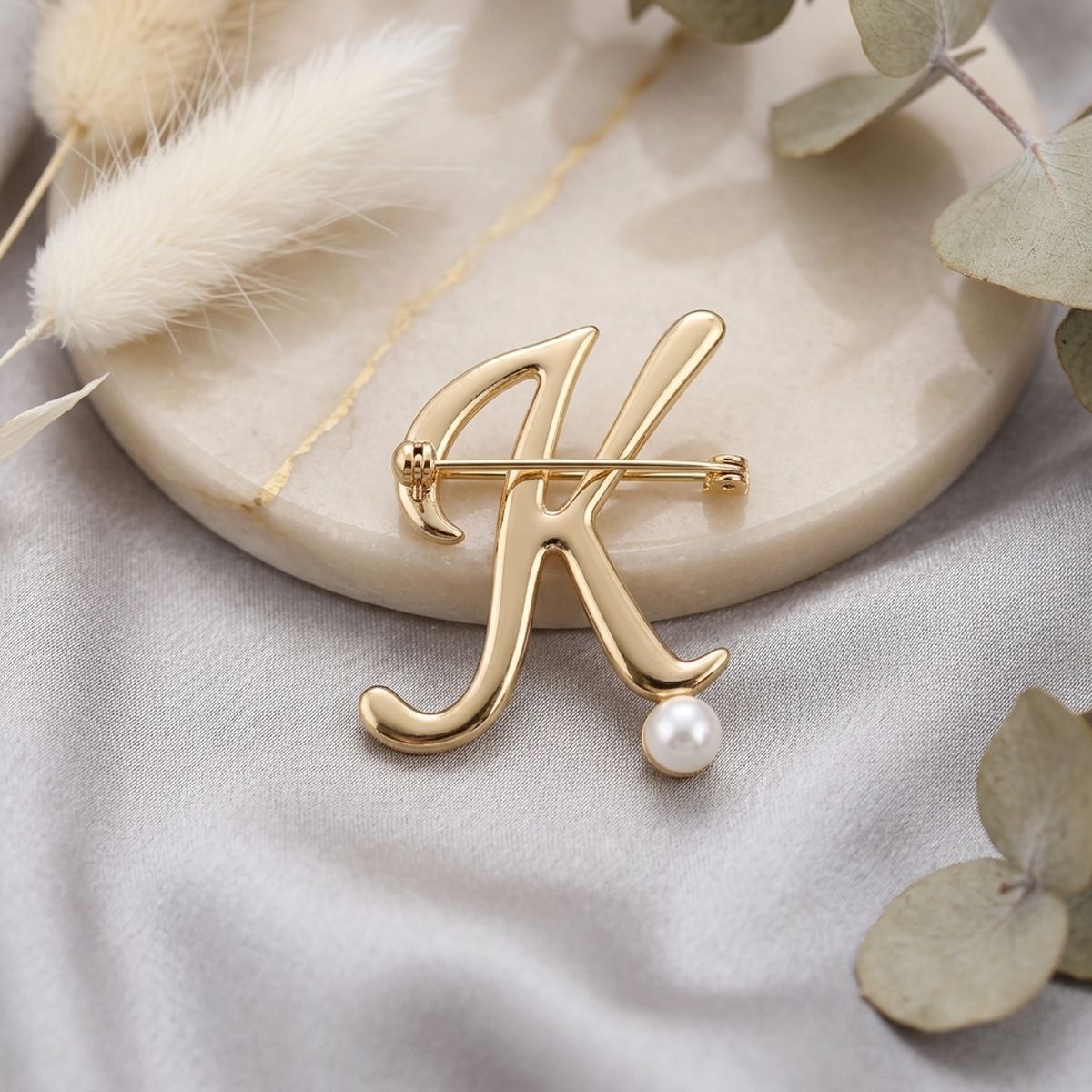 Gold Cursive K Initial Letter Pearl Brooch Pin